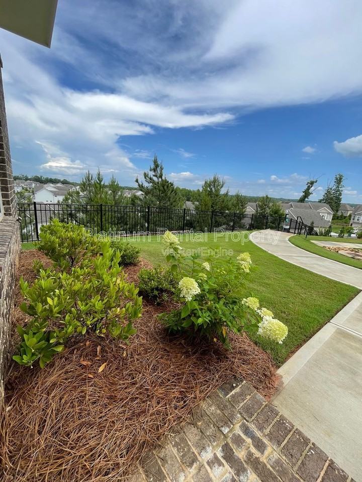 5221 Riden Ct - Photo 5 of 50