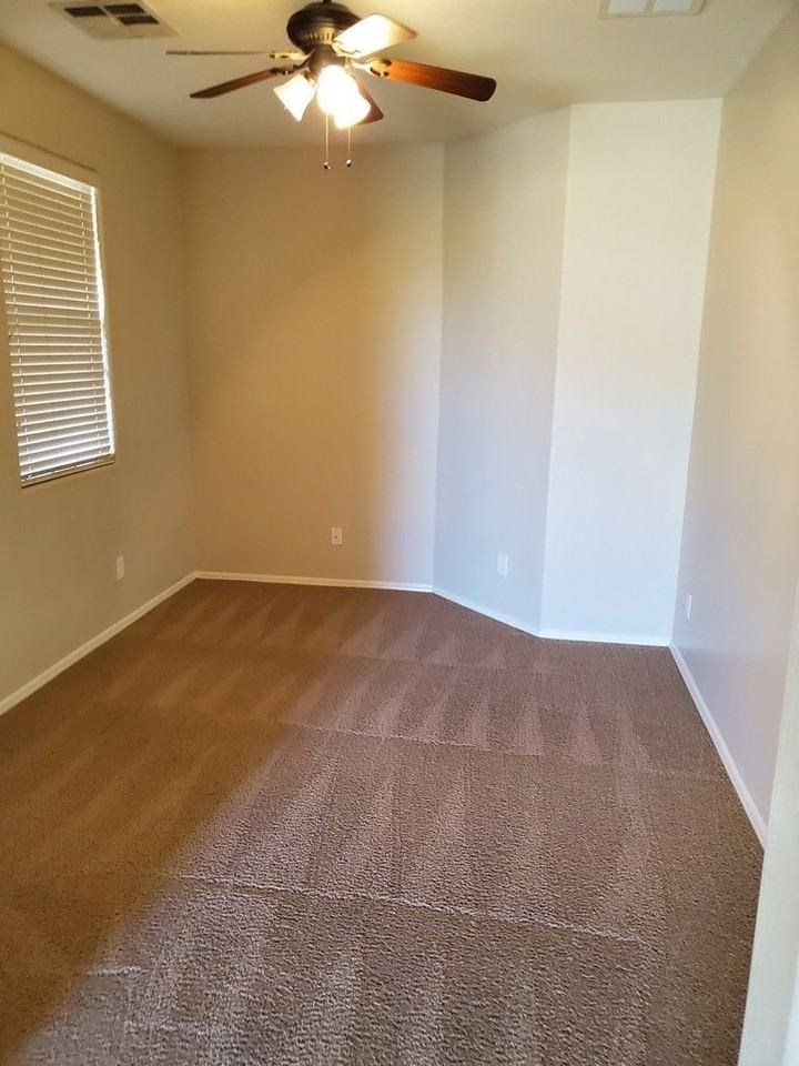 18055 W Vogel Ave - Photo 2 of 19