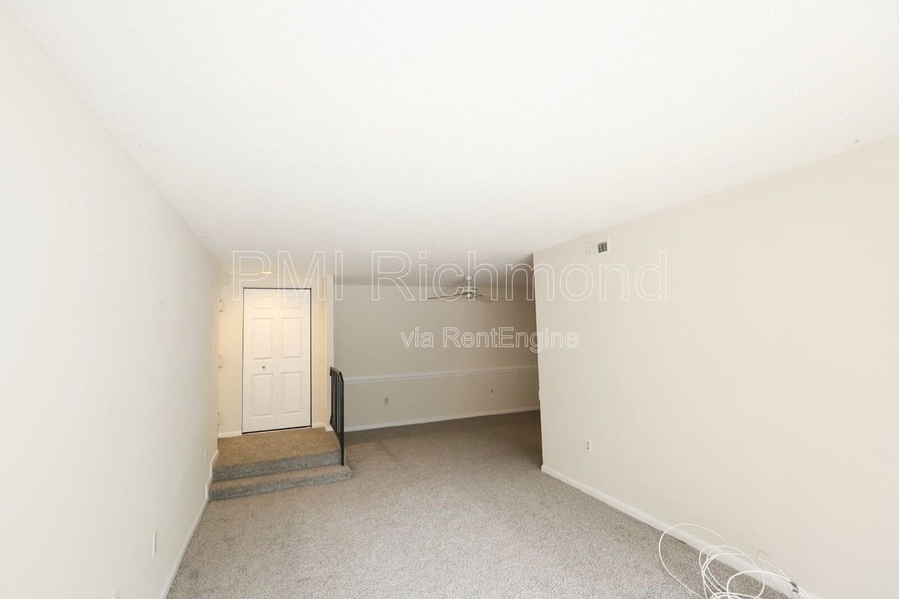1509 Thistle Rd #104 - Photo 3 of 19