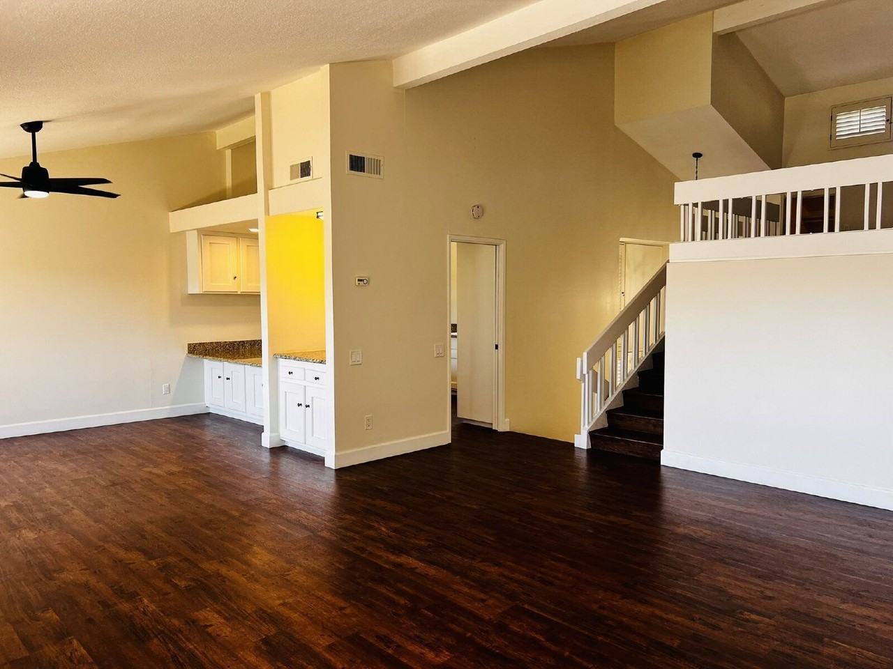 2204 Plaza De Las Flores - Photo 6 of 50