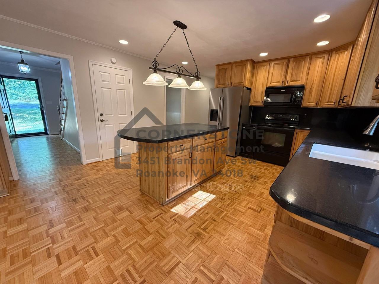 6111 Barn Owl Cir - Photo 4 of 32