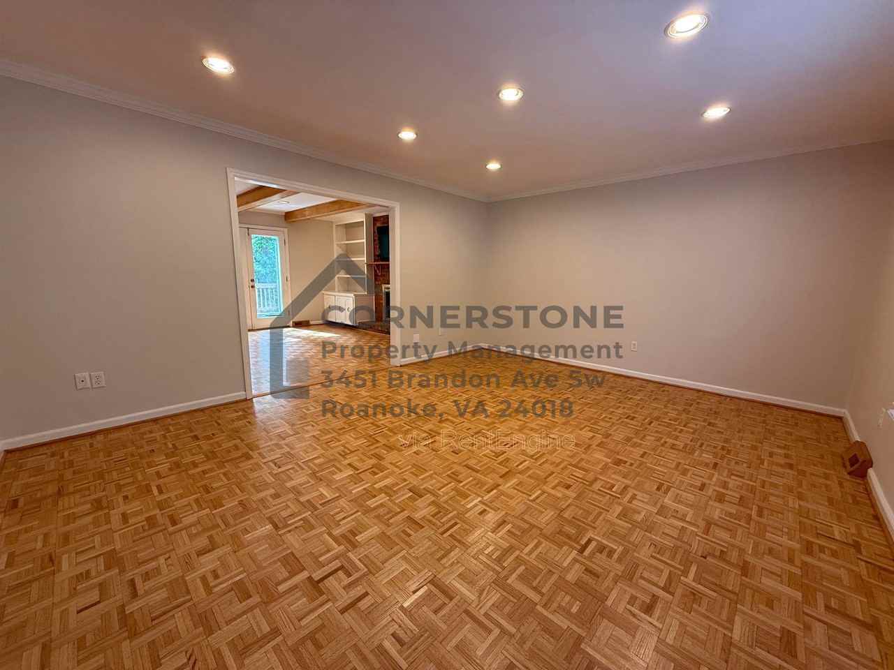 6111 Barn Owl Cir - Photo 6 of 32