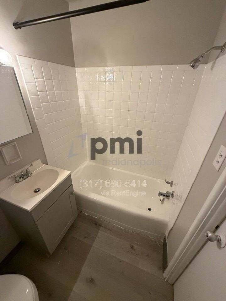 5824 E Washington St #10 - Photo 3 of 9