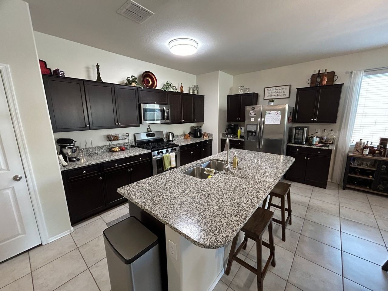 3736 N 298th Ave - Photo 4 of 28
