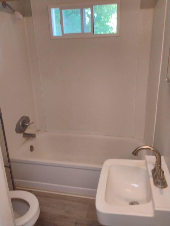 51 Mast Rd #6 - Photo 4 of 7