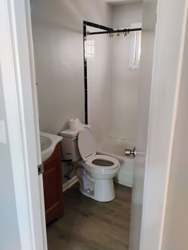 52 Mast Rd #2 - Photo 3 of 5