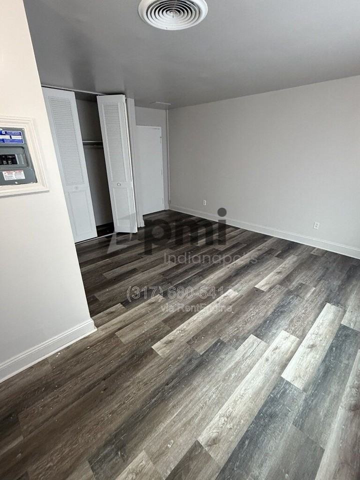 5824 E Washington St #31 - Photo 5 of 8