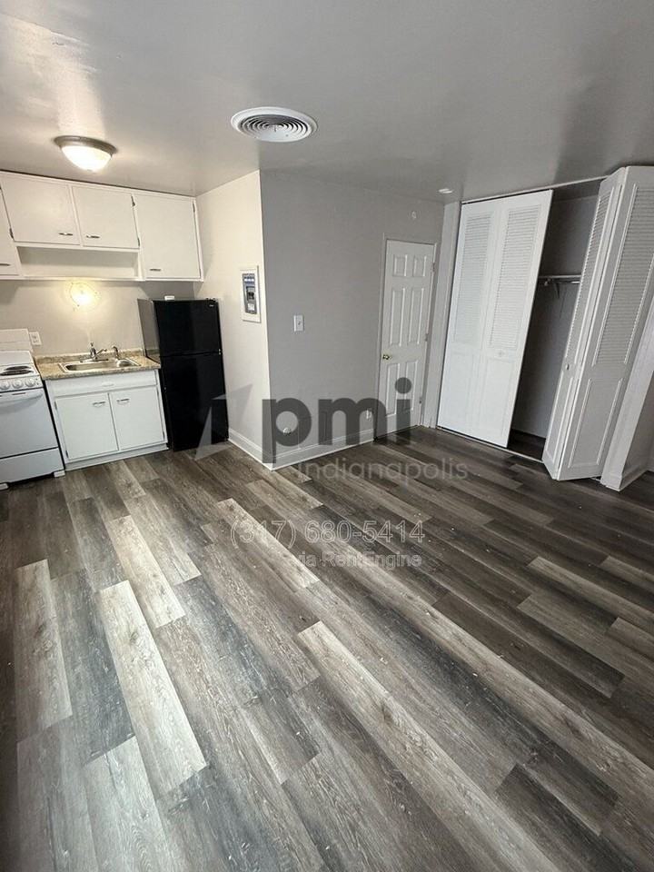 5824 E Washington St #31 - Photo 6 of 8