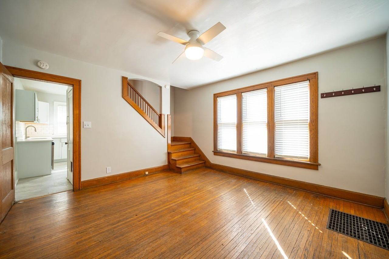 838 Dennison Ave - Photo 5 of 17