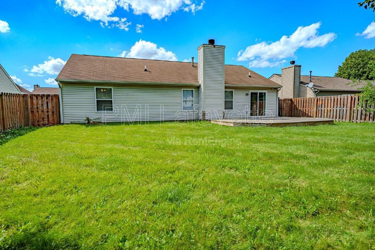 5053 Saddle Dr - Photo 6 of 27