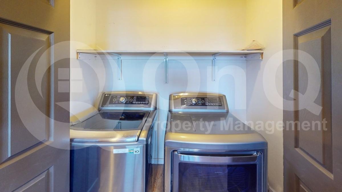 59 S Melrose Ave #2 - Photo 6 of 21