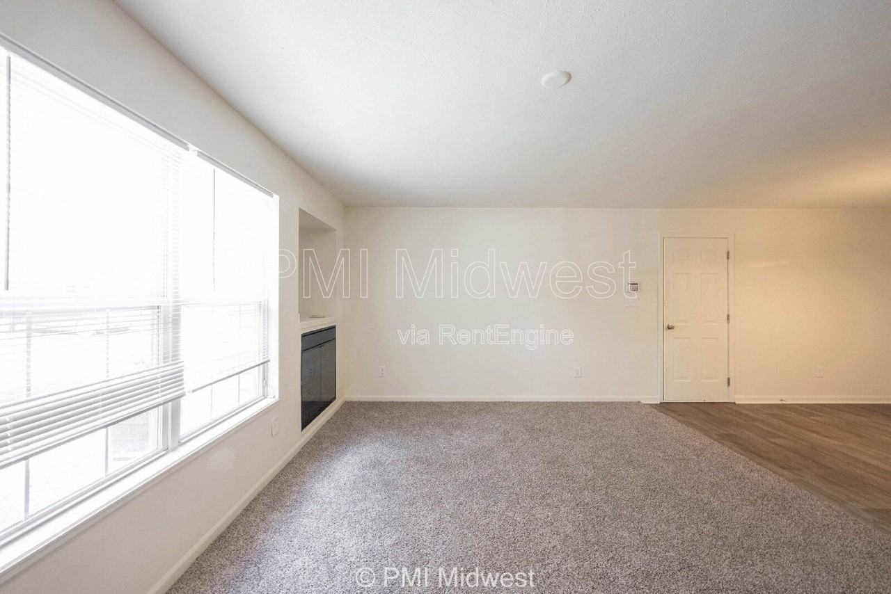 3070 Wildcat Ln - Photo 4 of 25