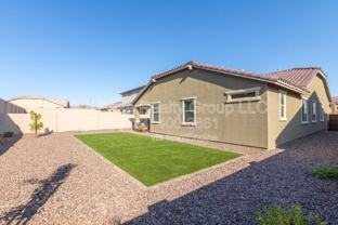 21242 W Wilshire Dr - Photo 1 of 1
