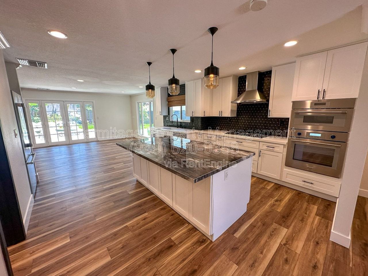 1226 E Ensign Cir - Photo 2 of 25