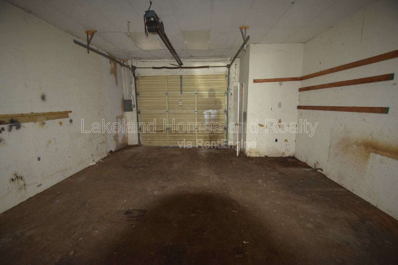 823 N Lake Parker Ave - Photo 6 of 9