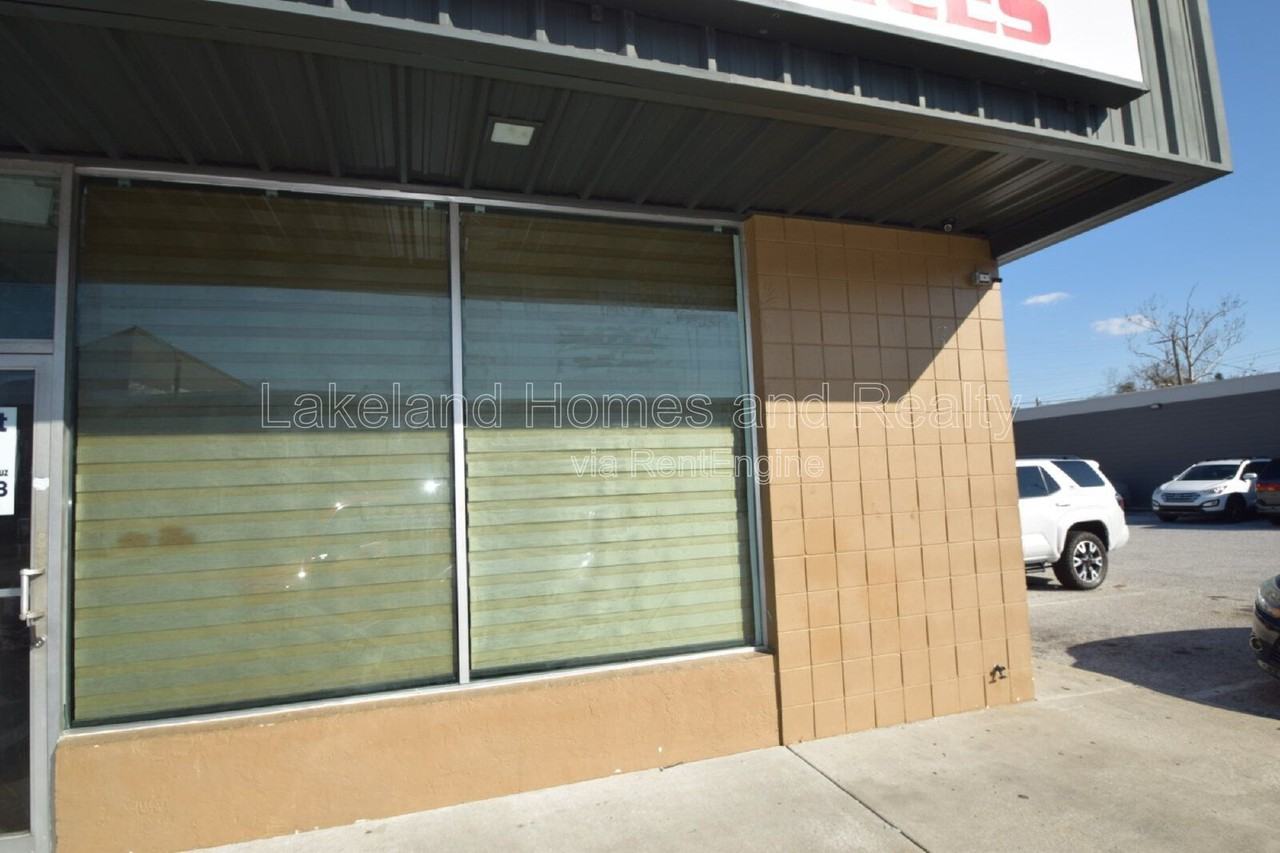 817 N Lake Parker Ave - Photo 2 of 12
