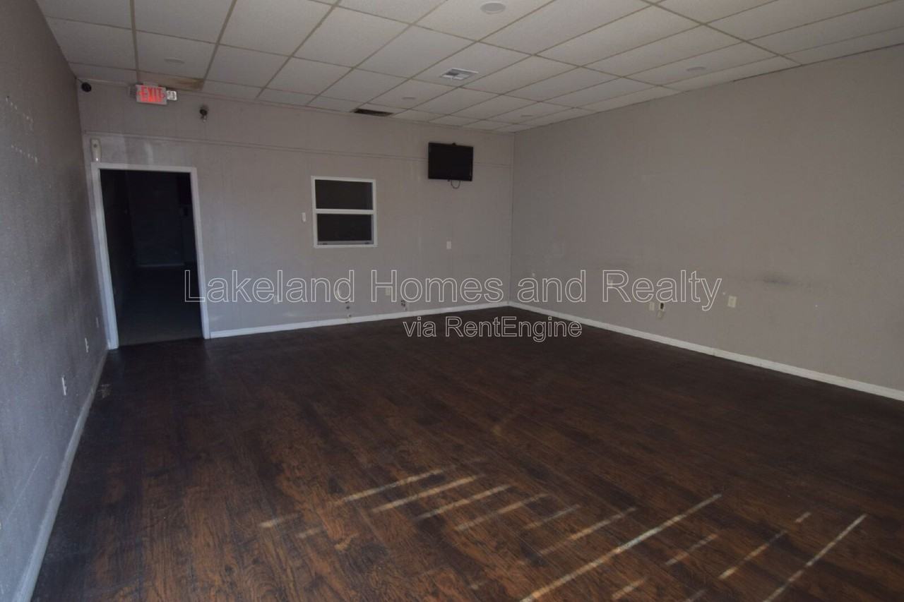 817 N Lake Parker Ave - Photo 3 of 12