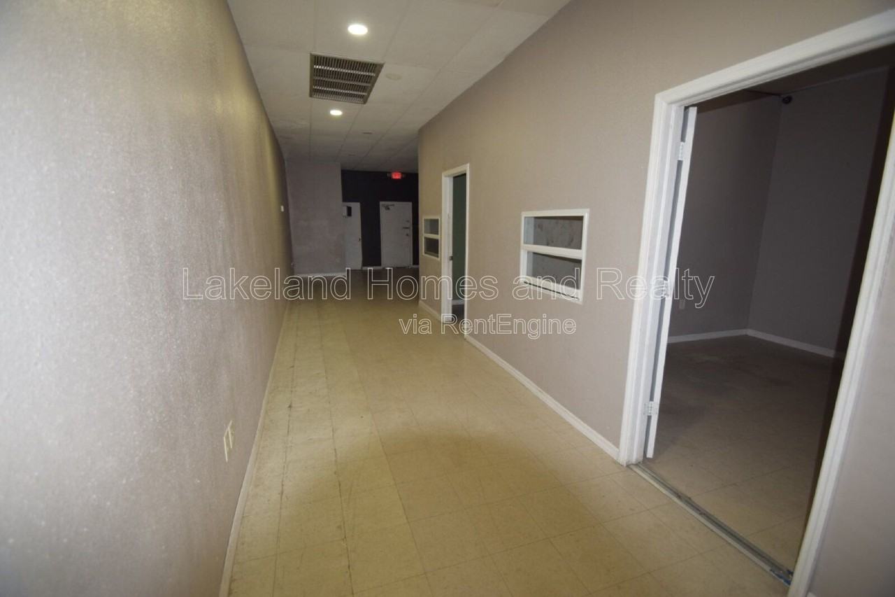 817 N Lake Parker Ave - Photo 5 of 12
