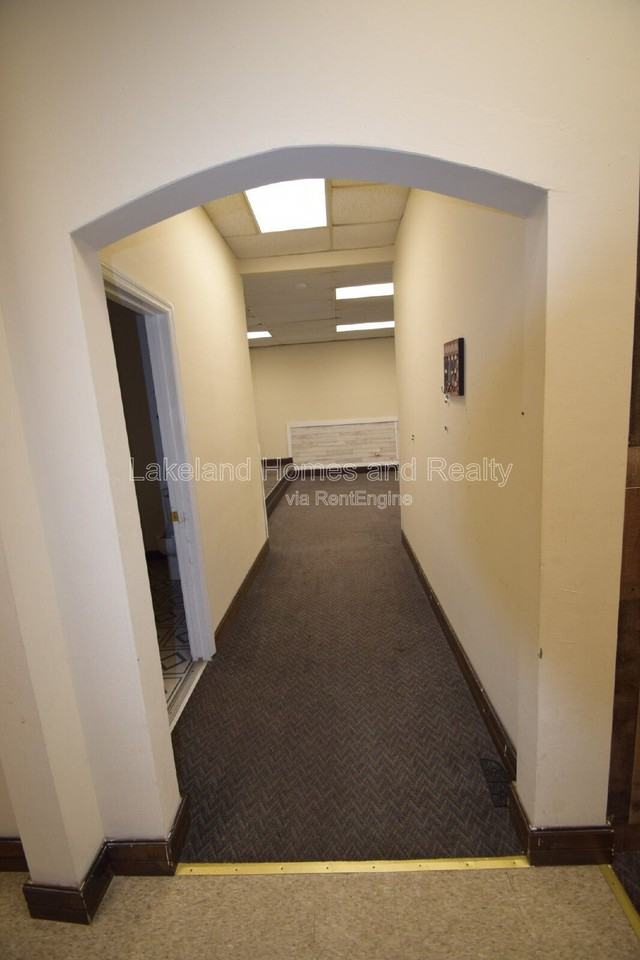 835 N Lake Parker Ave - Photo 7 of 18