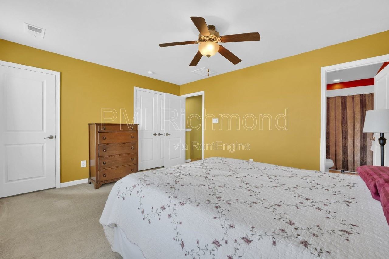 7402 Smoothbore Ln - Photo 3 of 28