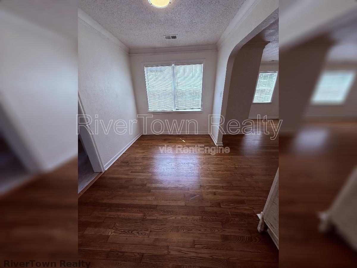 2677 Larose Ave - Photo 7 of 18