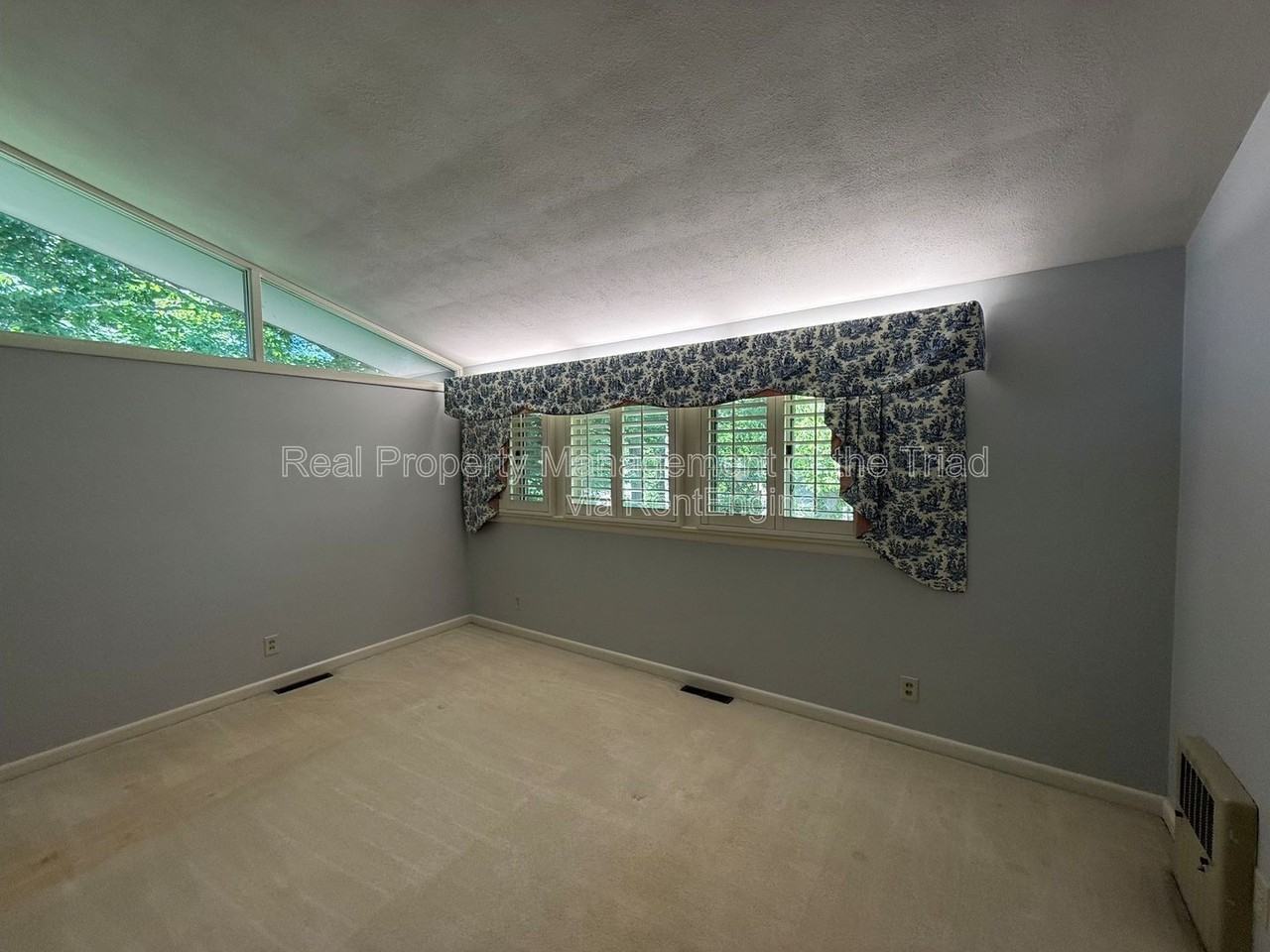 1507 Pinehurst Dr - Photo 7 of 20