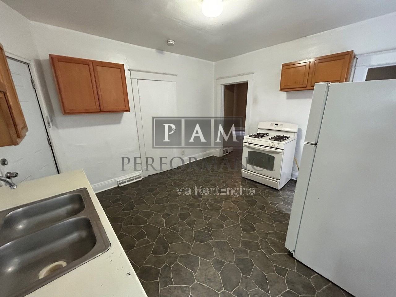 2443 S 9th St #1 - Photo 4 of 14
