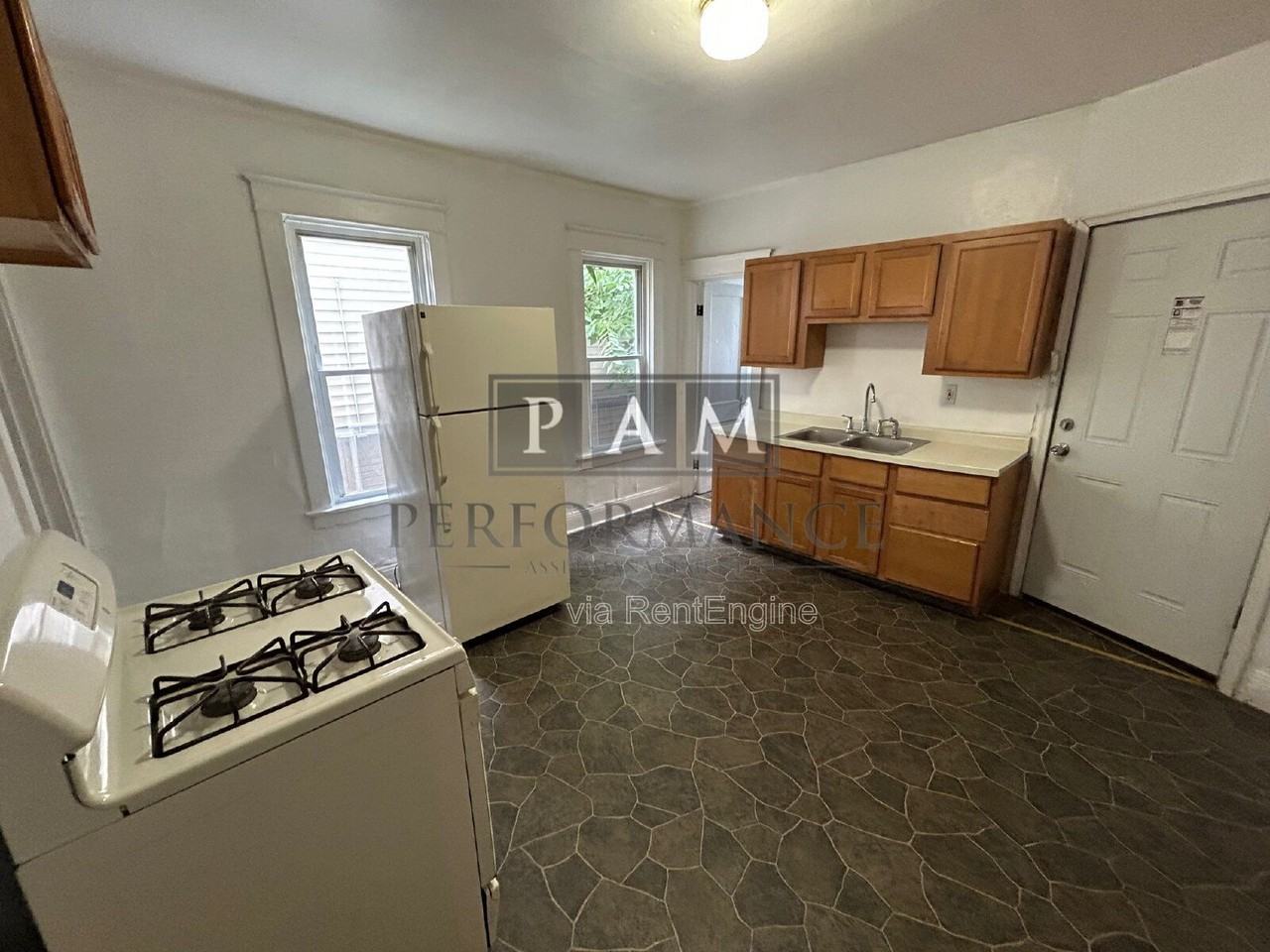 2443 S 9th St #1 - Photo 5 of 14