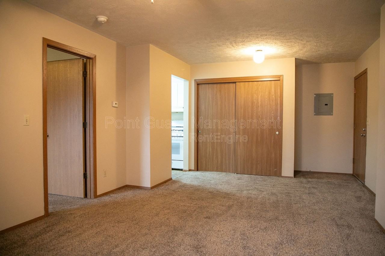 7122 Jones Cir #7120-11 - Photo 3 of 21