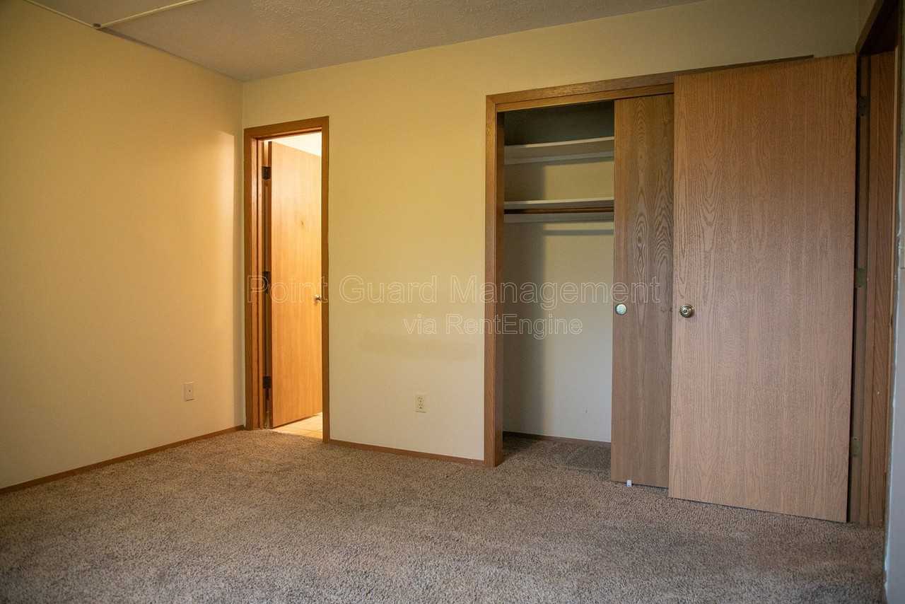 7122 Jones Cir #7120-11 - Photo 5 of 21