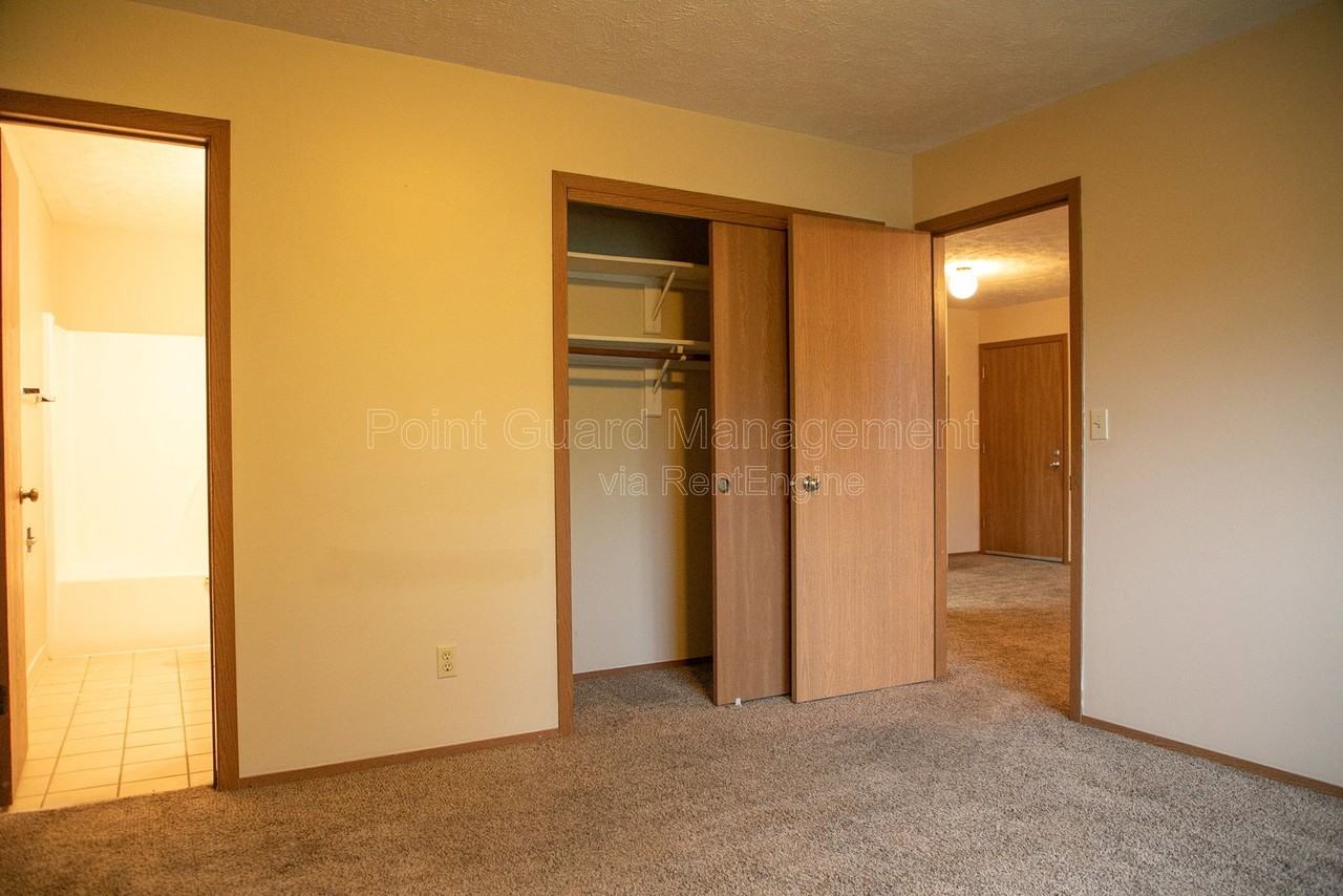 7122 Jones Cir #7120-11 - Photo 7 of 21