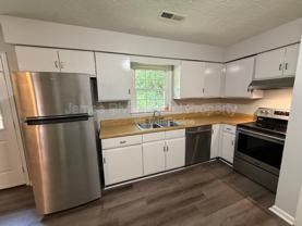 103 Daniel St #103D - Photo 1 of 1