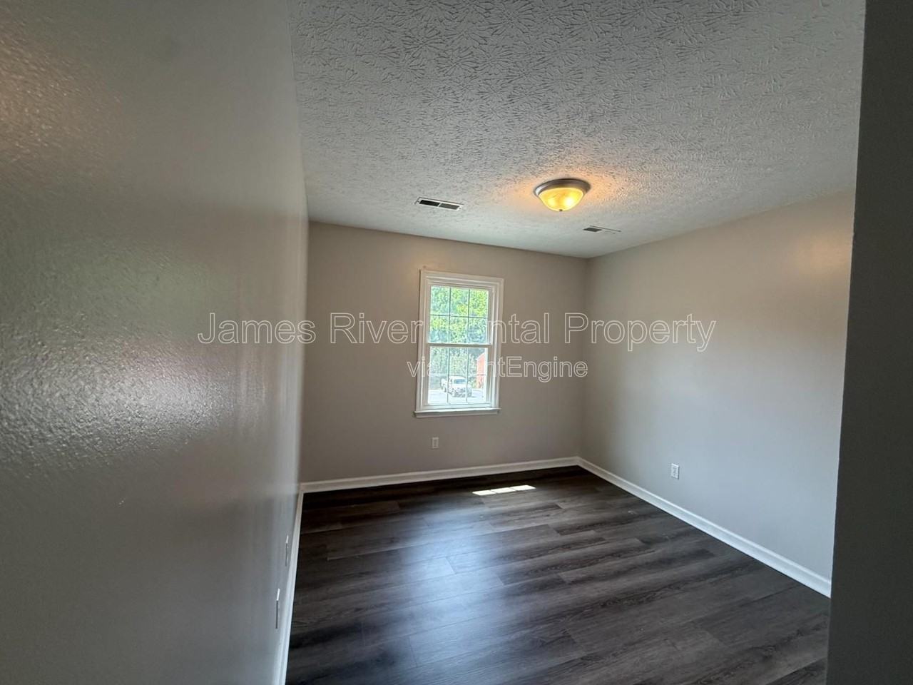 103 Daniel St #103D - Photo 3 of 15