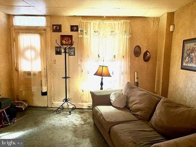 625 Lake St - Photo 2 of 39