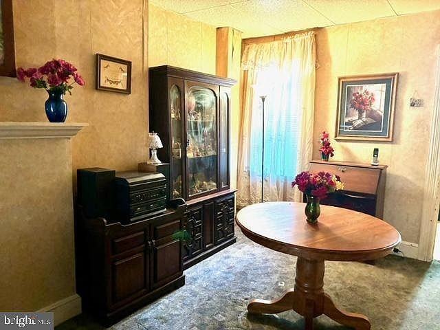625 Lake St - Photo 4 of 39