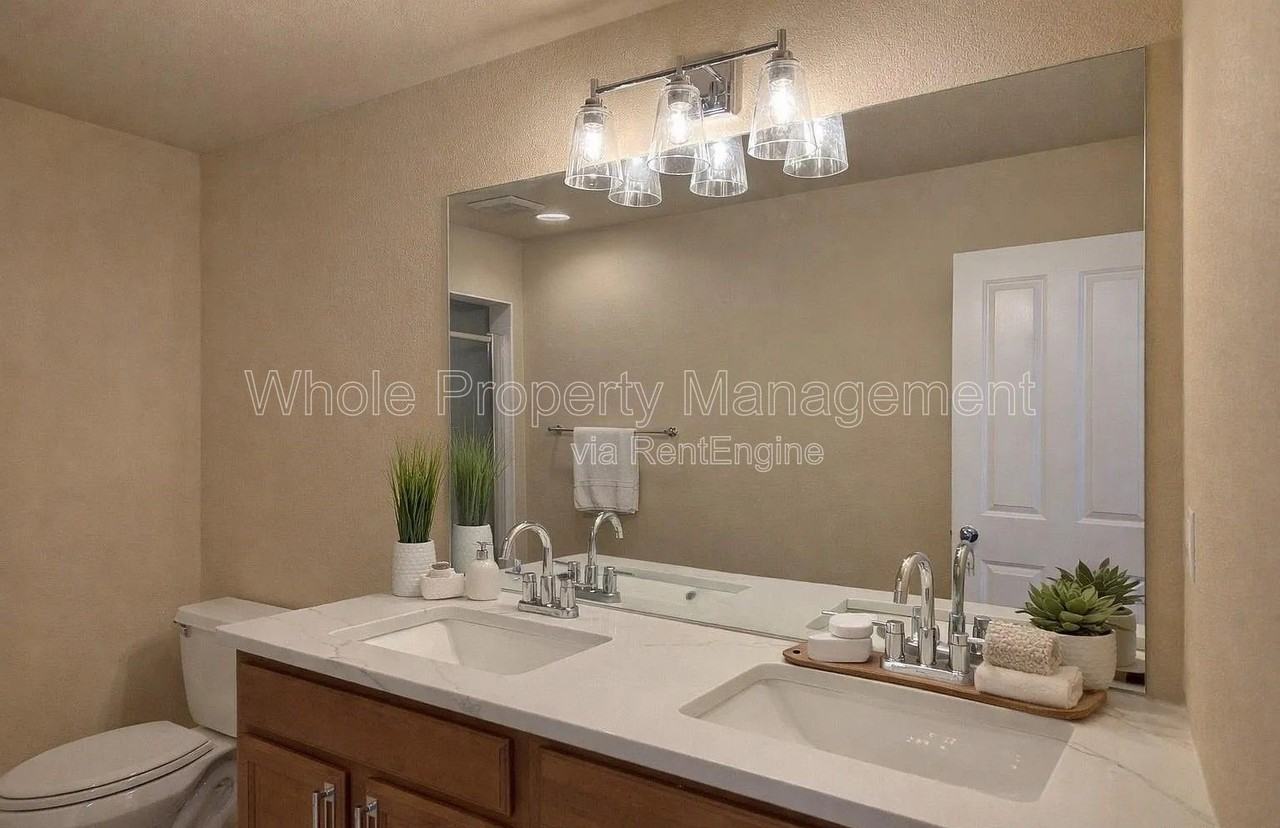 3030 Wyandot St #7 - Photo 5 of 23