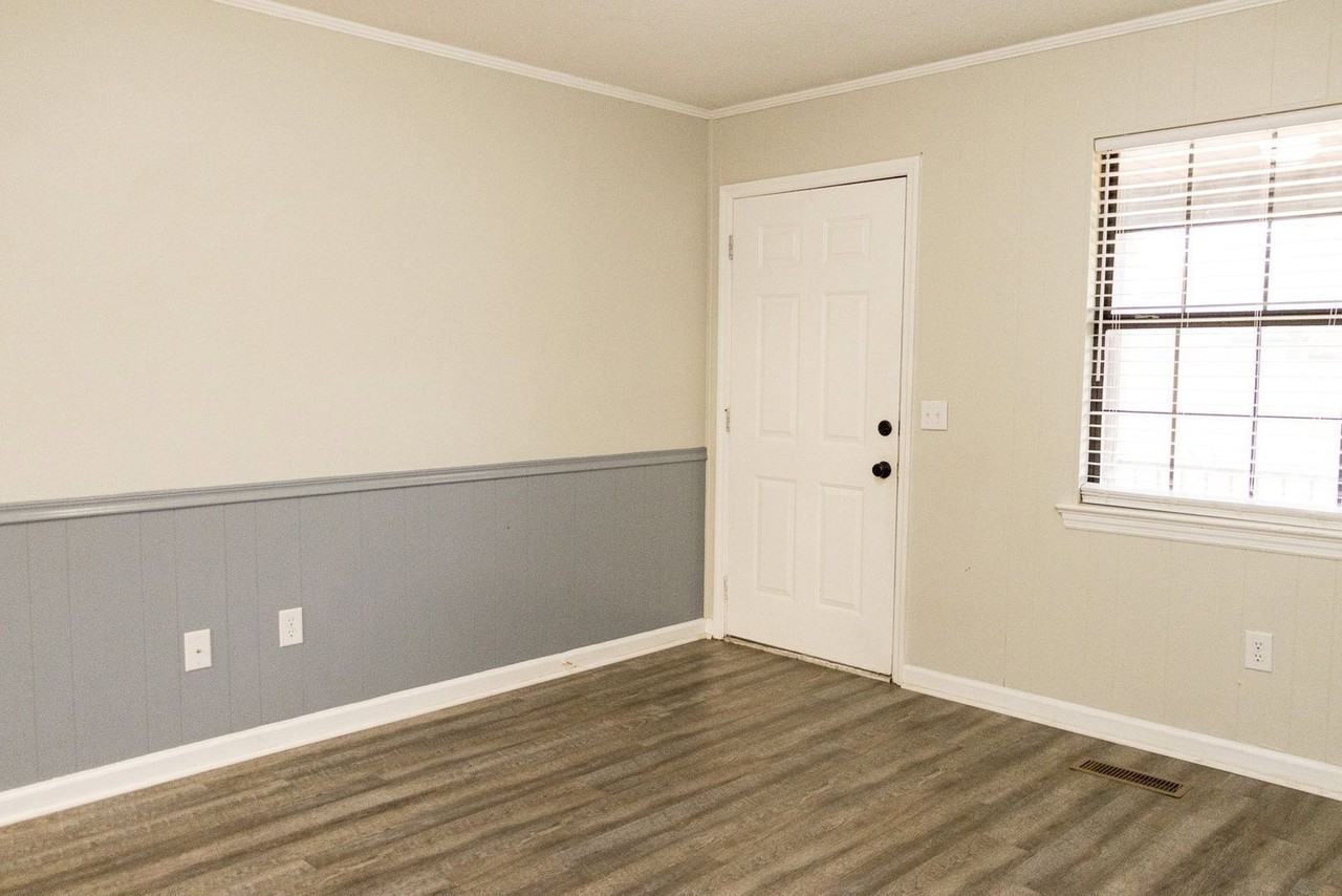 1418 Baggett Rd #1516 - Photo 3 of 13