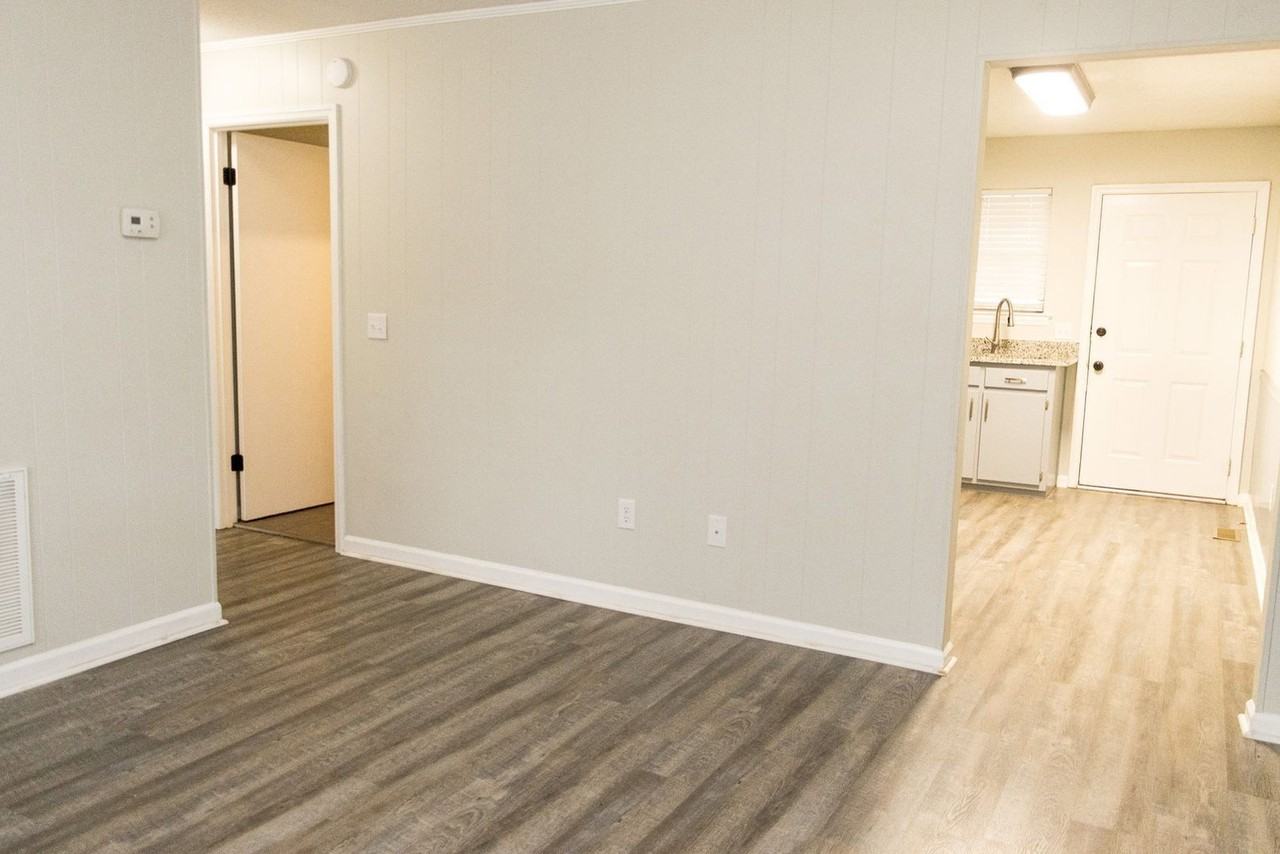 1418 Baggett Rd #1516 - Photo 4 of 13