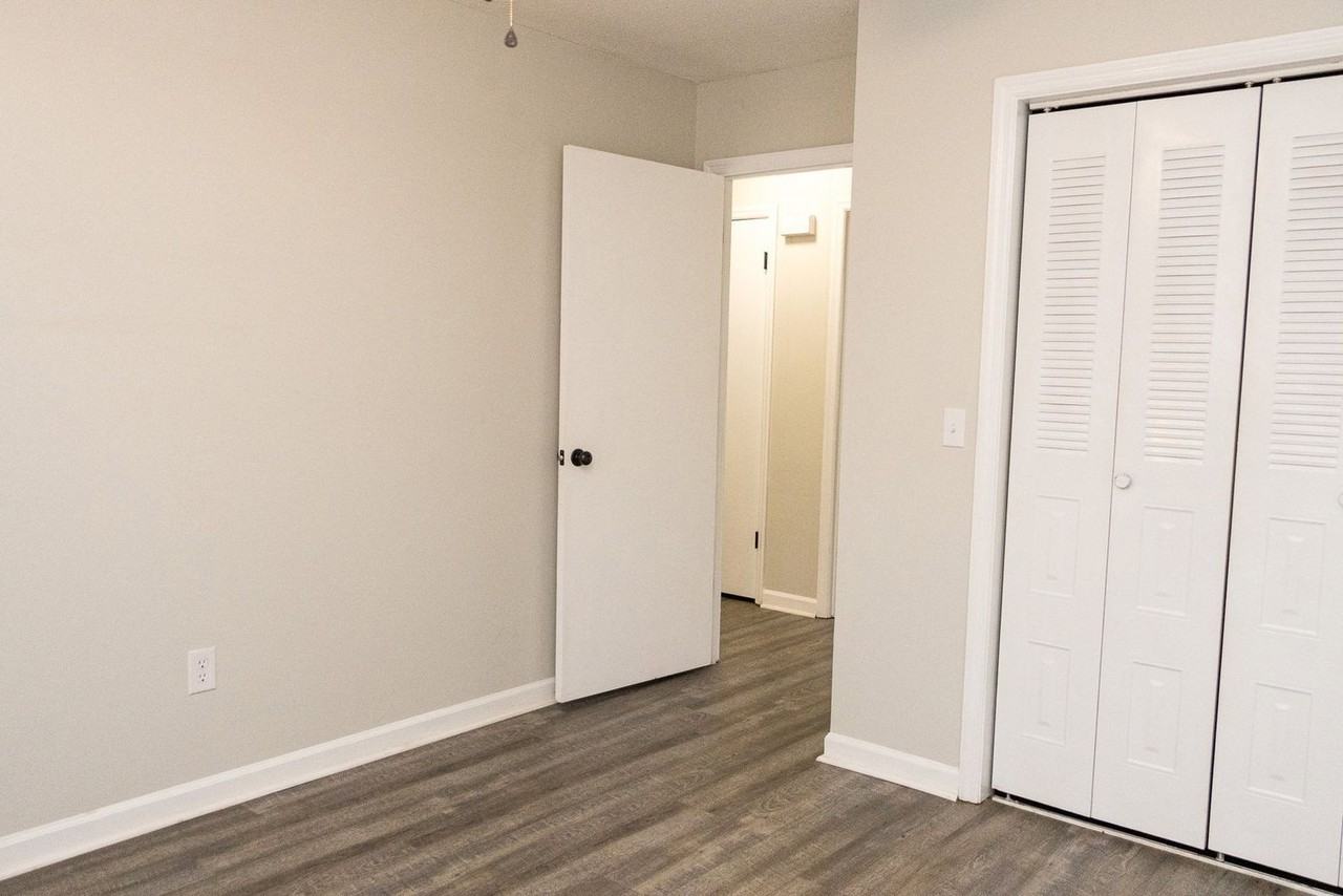 1418 Baggett Rd #1516 - Photo 6 of 13