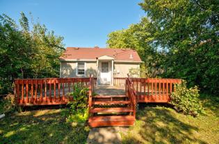 1704 Belleview Ave - Photo 1 of 1