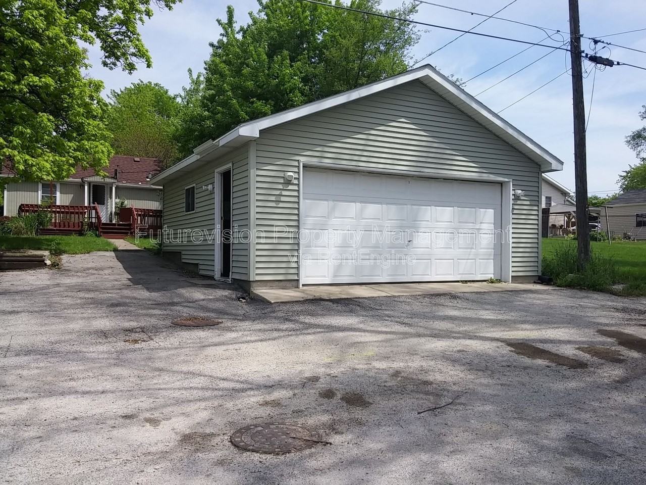 1704 Belleview Ave - Photo 6 of 22