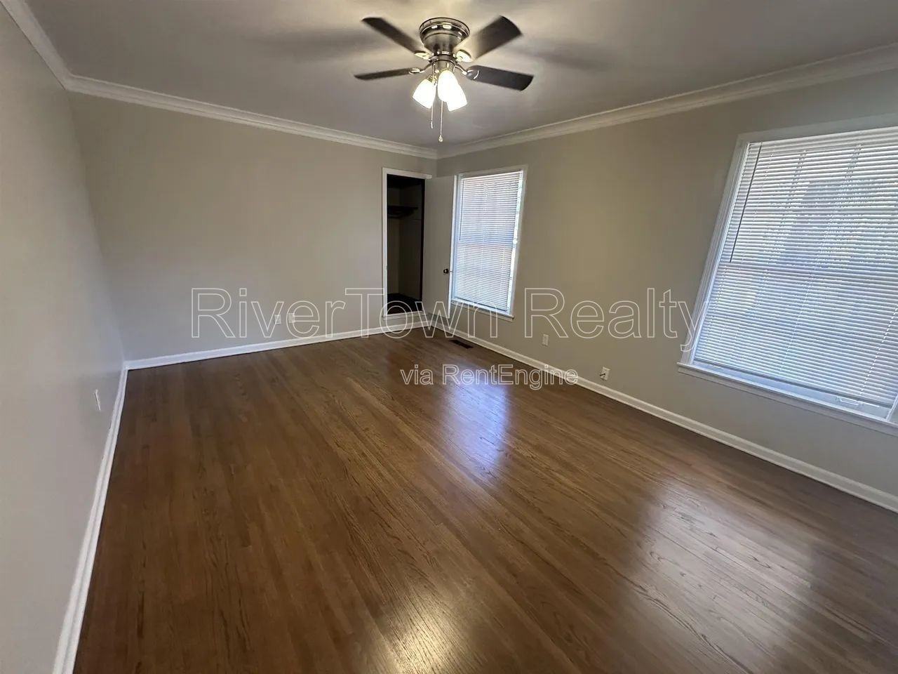 3265 Hanna Dr - Photo 3 of 26