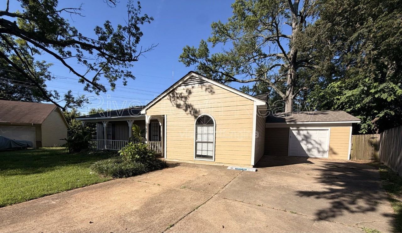 6989 Cherry Blossom Dr - Photo 3 of 17