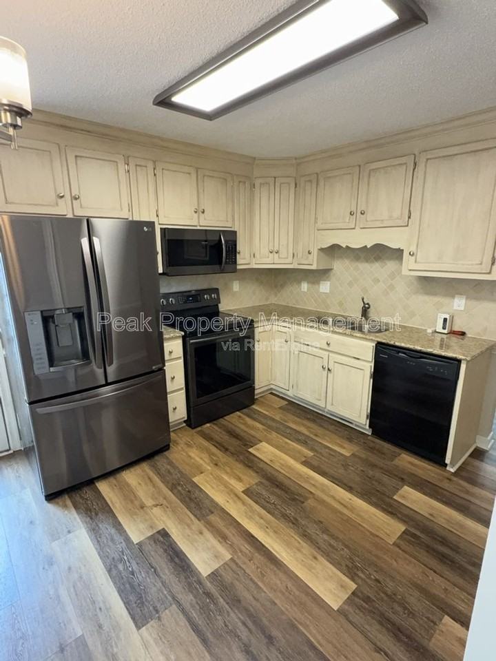 11548 New Forest Trl - Photo 4 of 13