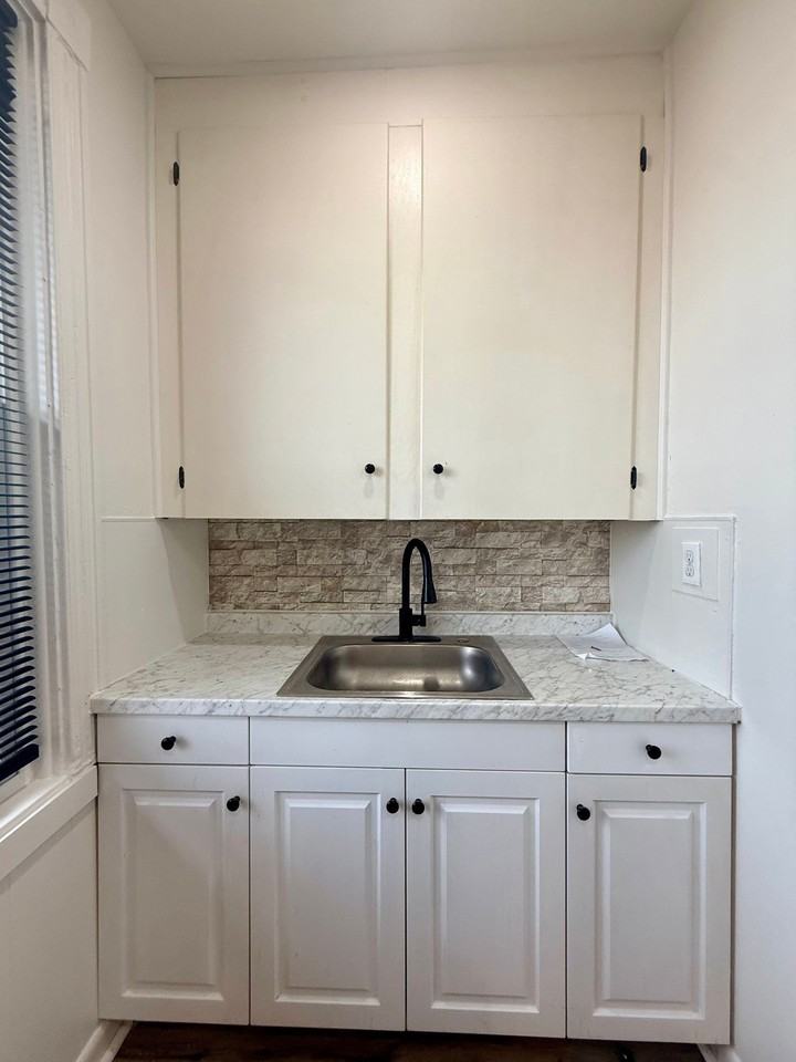 417 Hillside Ave #1 - Photo 7 of 20
