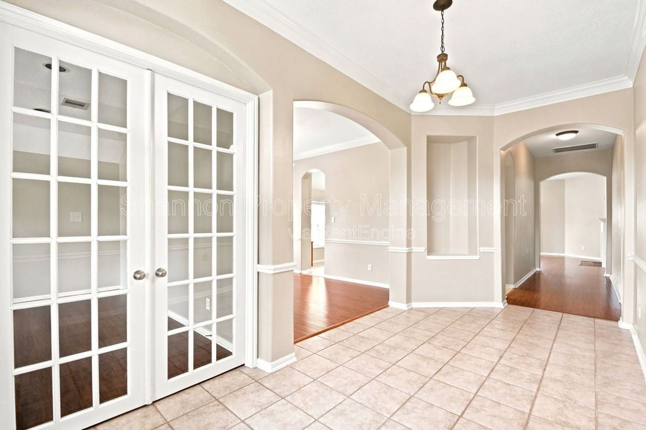 24815 Corbin Gate Dr - Photo 5 of 34