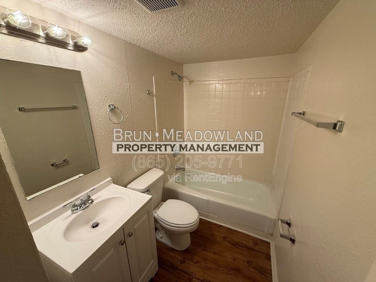 444 E Red Bud Rd - Photo 7 of 19