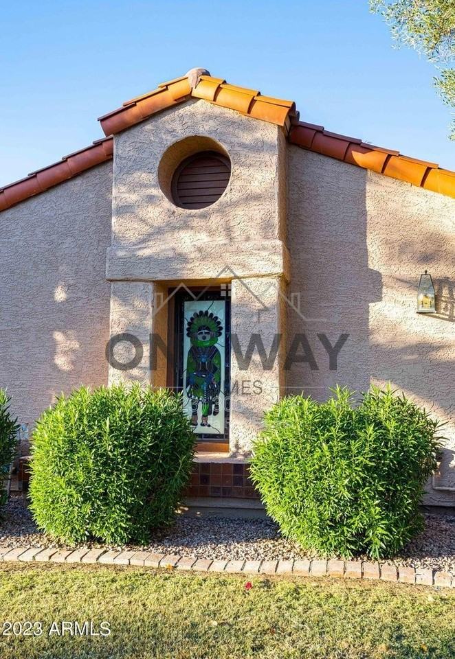 10086 E San Salvador Dr - Photo 2 of 19