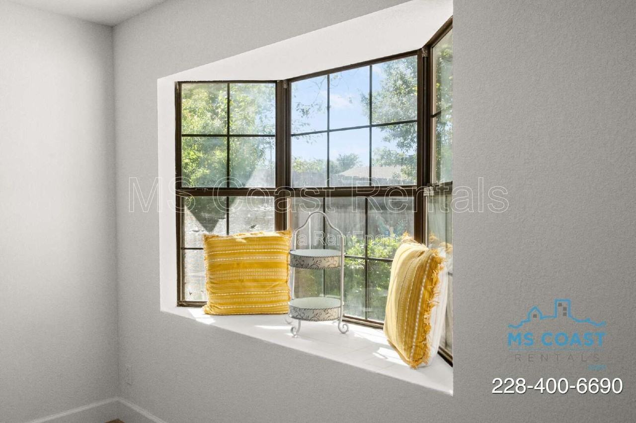 218 Dogwood Dr - Photo 7 of 32
