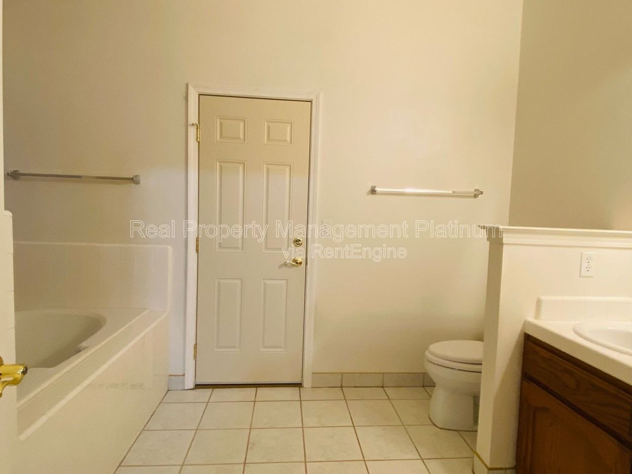 22 N Bliss Ave - Photo 4 of 26